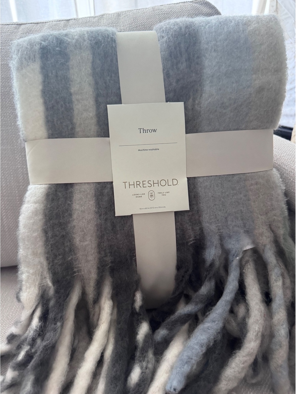 NWT Threshold Wool Blend Plaid Throw Blanket 50x60 Grey Blue Fringe Tassel Cozy